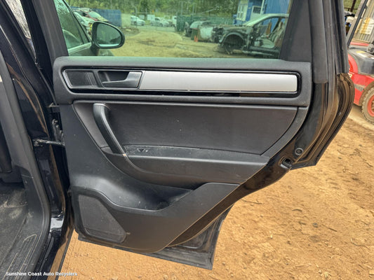 2016 Volkswagen Touareg Door Handle