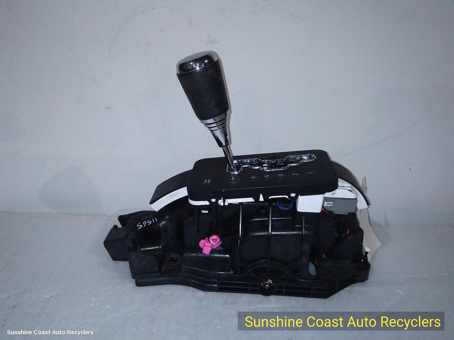 2012 Jeep Cherokee Gear Stick Shifter
