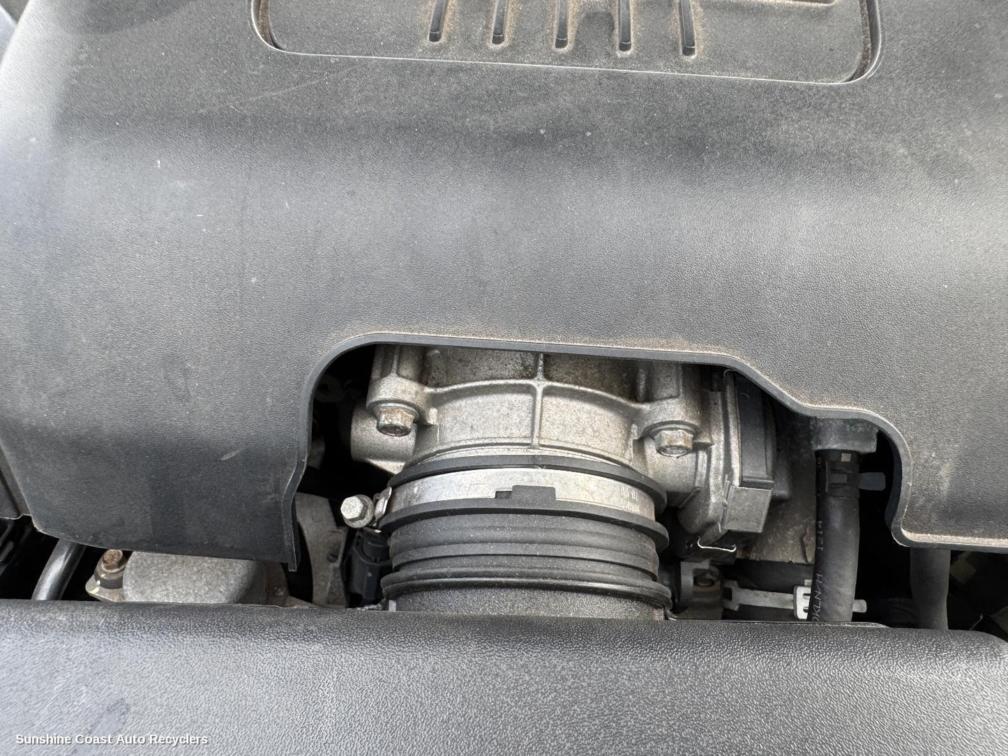 2011 Holden Commodore Throttle Body