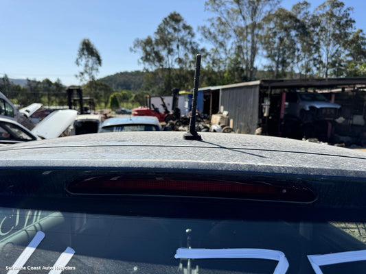 2015 Skoda Fabia Antenna