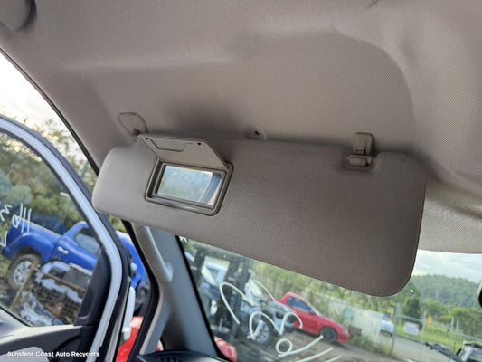 2018 Ldv G10 Sunvisor
