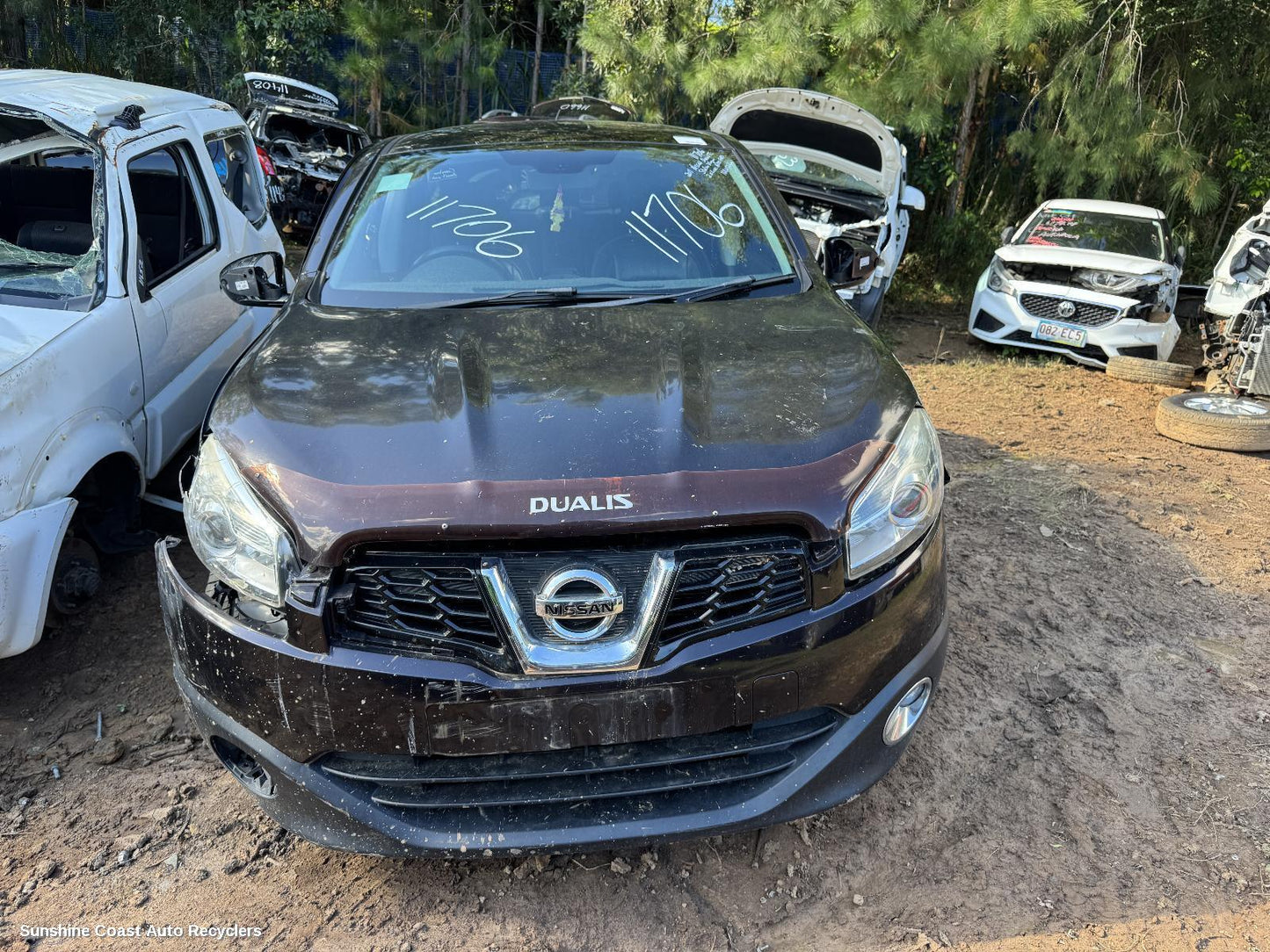 2011 Nissan Dualis Overflow Bottle