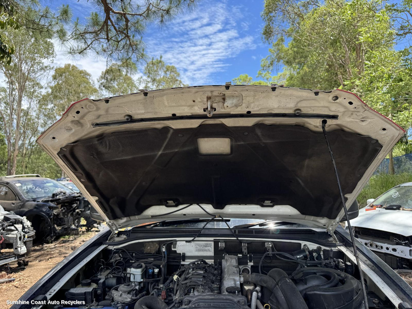 2009 Mazda Bt50 Bonnet Hinge Strut