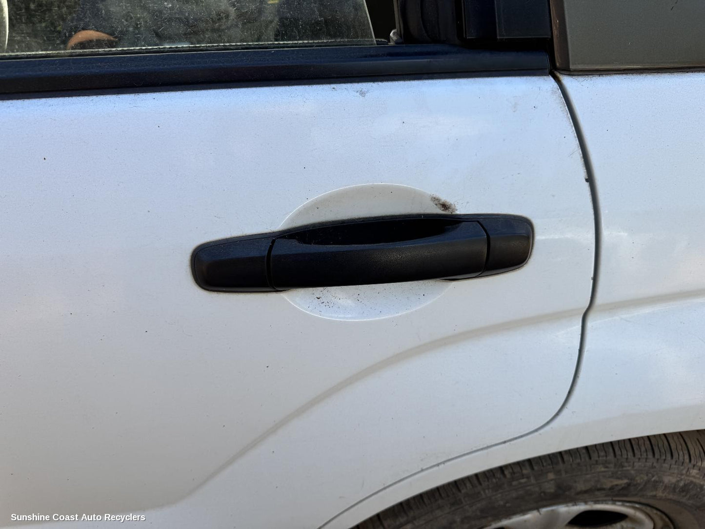 2004 Subaru Forester Door Handle