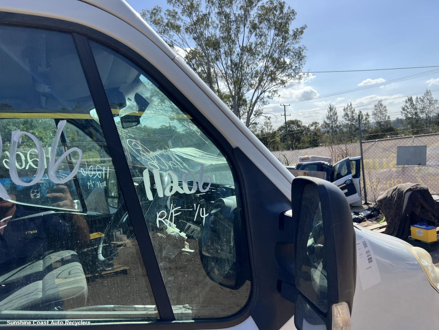 2012 Renault Master Right Front 1 4 Door Glass