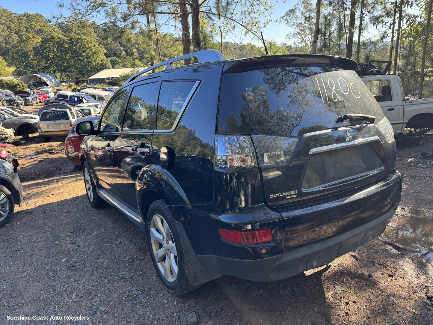 2010 Mitsubishi Outlander Rear Bumper