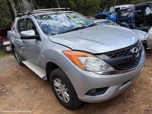 2013 Mazda Bt50 Right Headlamp