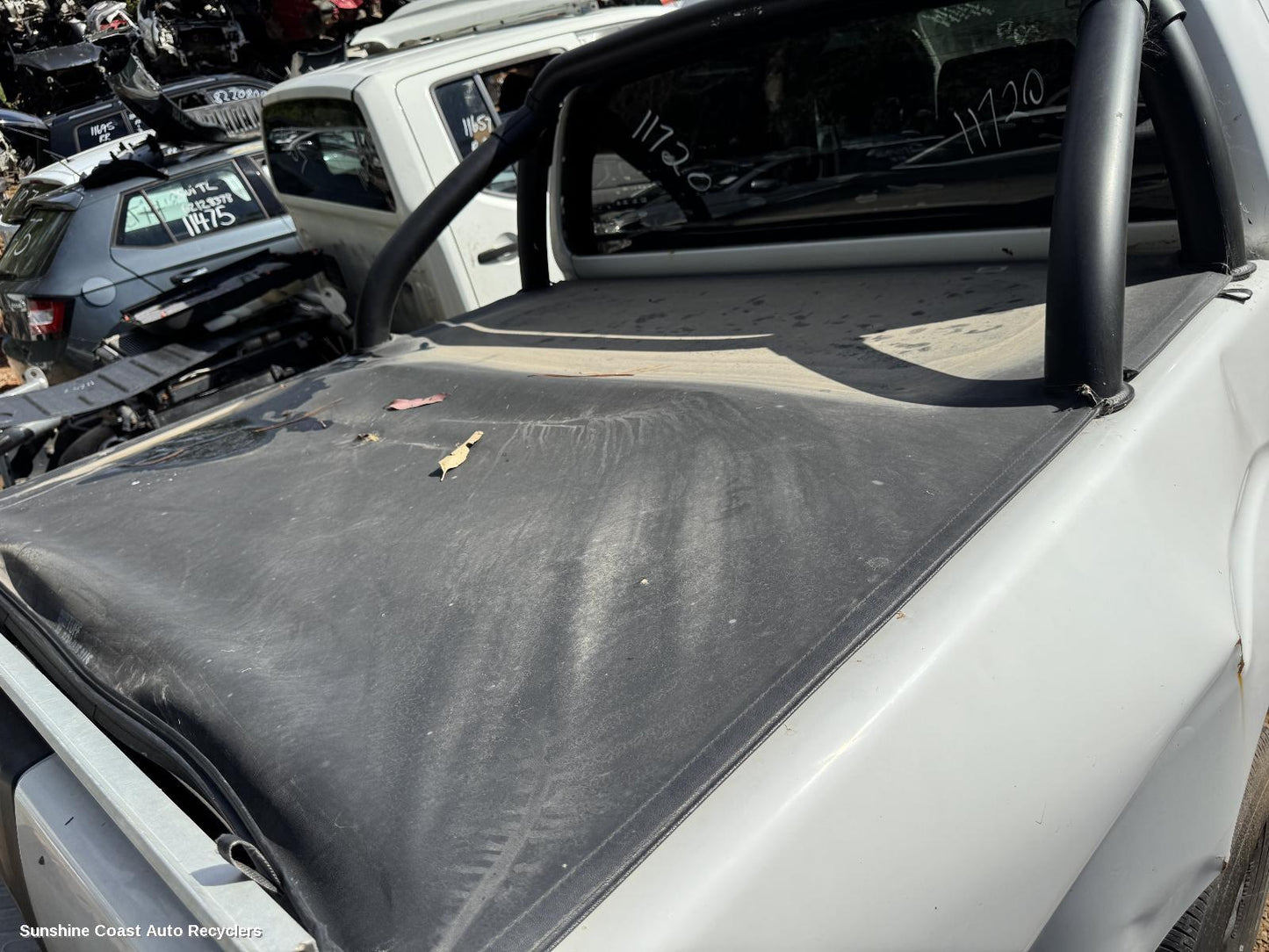 2010 Nissan Navara Tonneau Cover