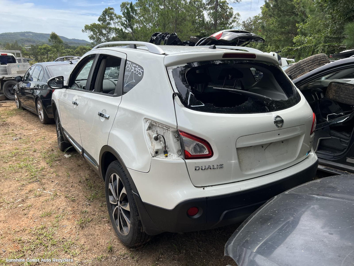 2013 Nissan Dualis Radiator