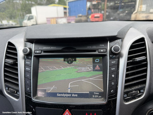 2015 Hyundai I30 Radio Cd Dvd Sat Tv