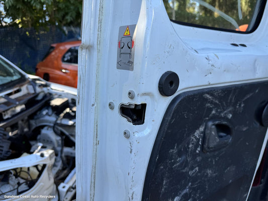 2016 Renault Trafic Door Boot Gate Lock