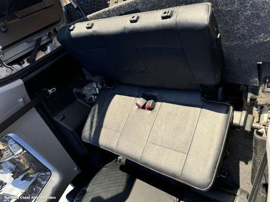 2003 Mitsubishi Pajero Seatbelt Stalk