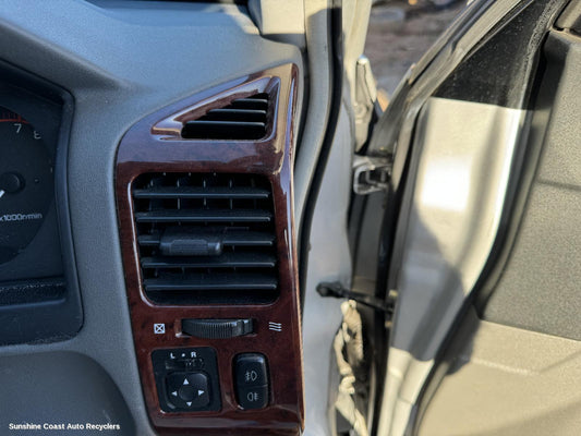 2003 Mitsubishi Pajero Misc Switch Relay