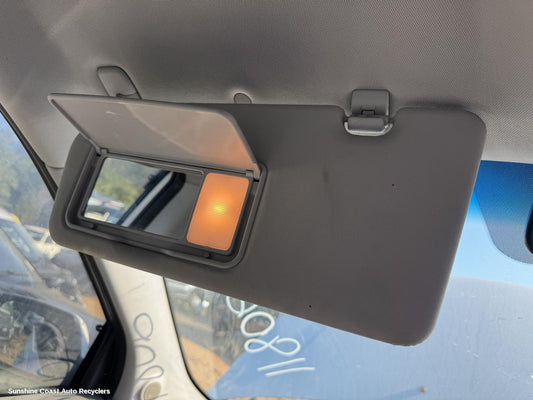 2010 Kia Carnival/grand Carnival Sunvisor