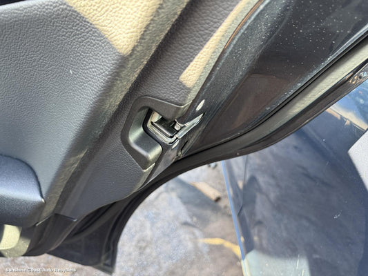 2010 Mercedes C Class Door Boot Gate Lock