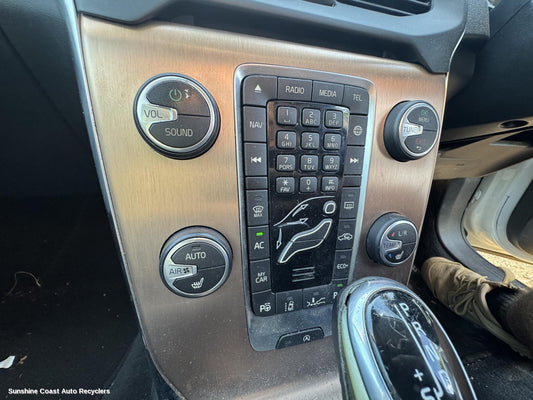 2015 Volvo S40 Radio Cd Dvd Sat Tv