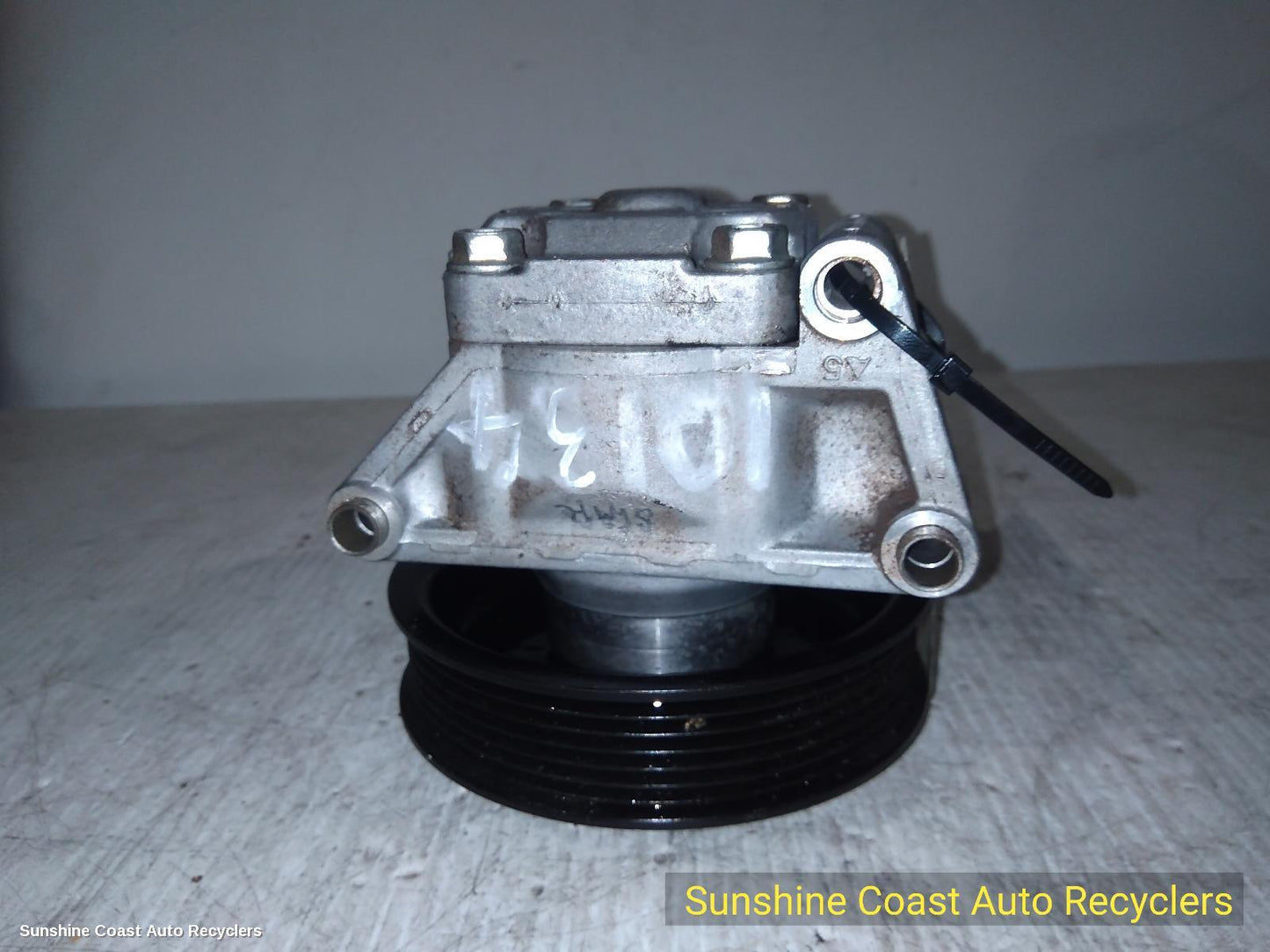 2011 Ford Mondeo Steering Pump