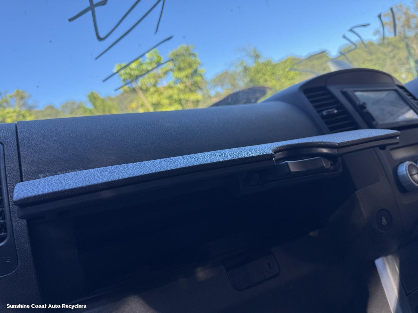 2010 Nissan Pathfinder Glove Box