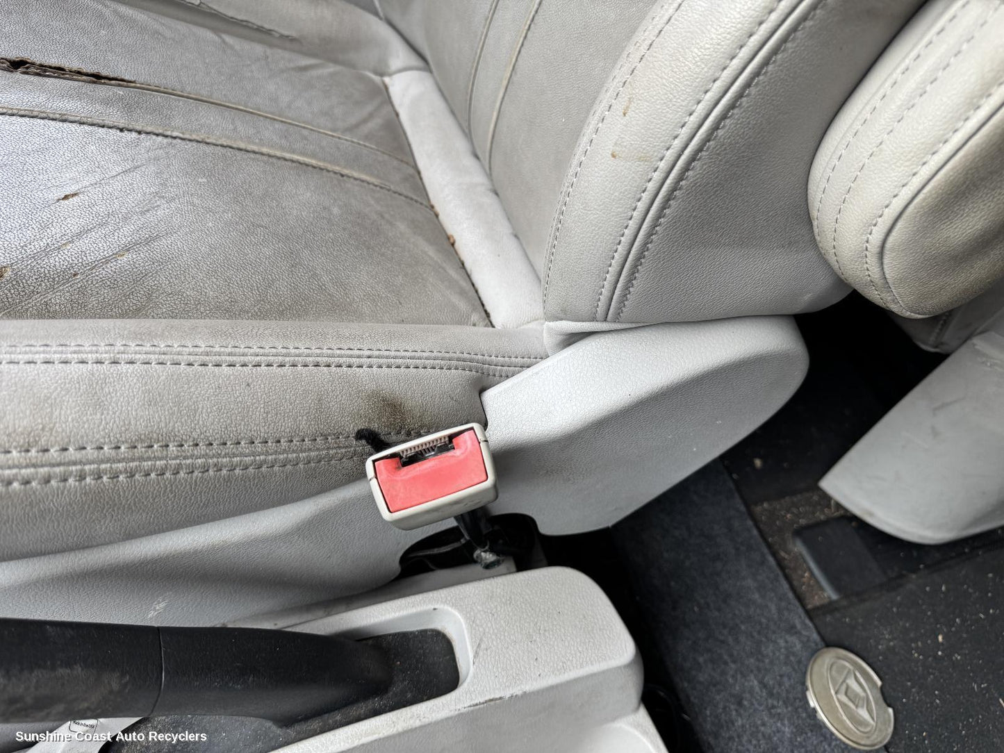 2016 Ldv G10 Seatbelt Stalk