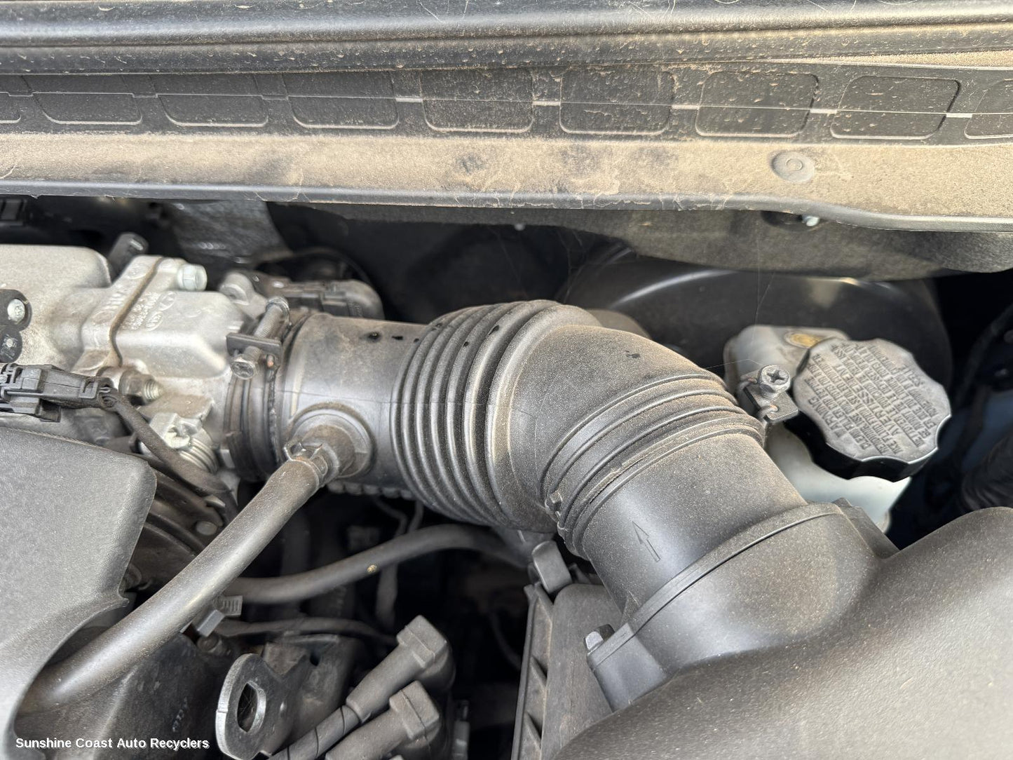 2011 Hyundai I30 Air Cleaner Duct Hos