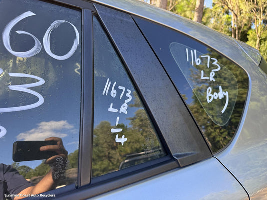 2014 Mazda Cx5 Left Rear 1 4 Door Glass