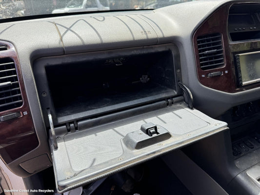 2006 Mitsubishi Pajero Glove Box