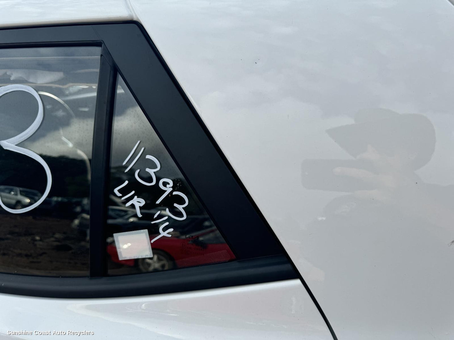 2022 Kia Stonic Left Rear 1 4 Door Glass