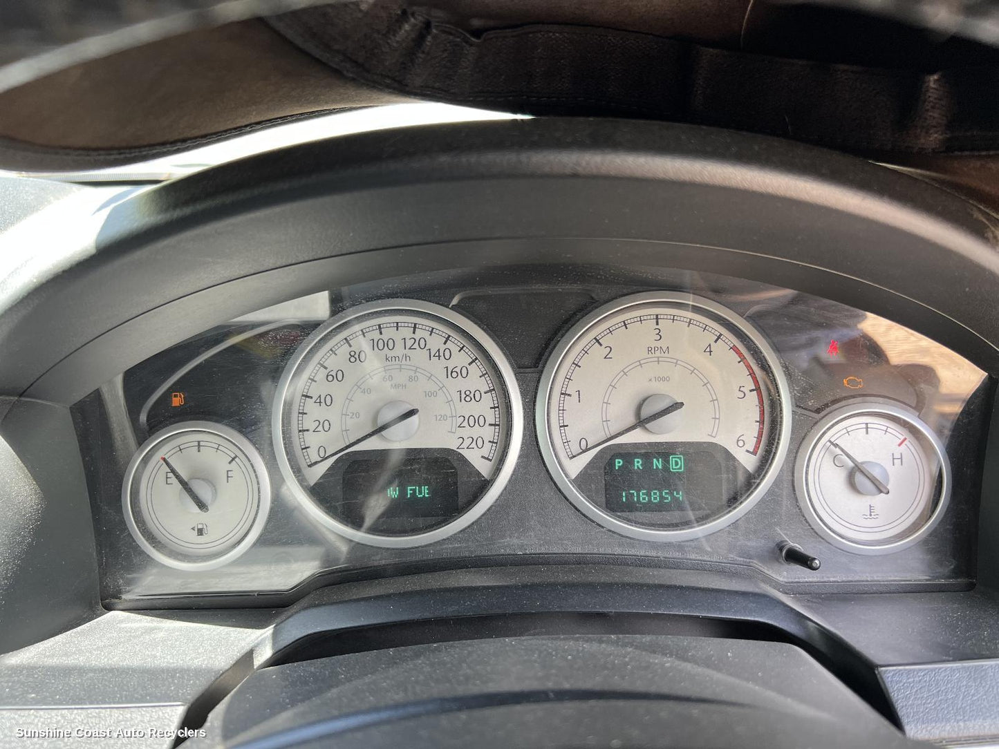 2012 Chrysler Voyager Instrument Cluster