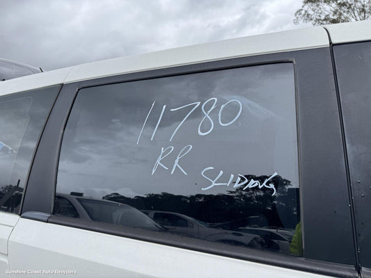 2012 Kia Carnival/grand Carnival Right Rear Door Window