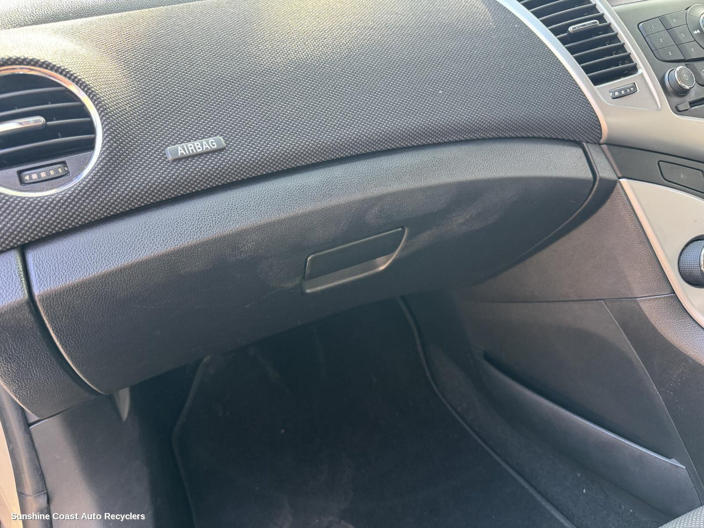 2015 Holden Cruze Glove Box