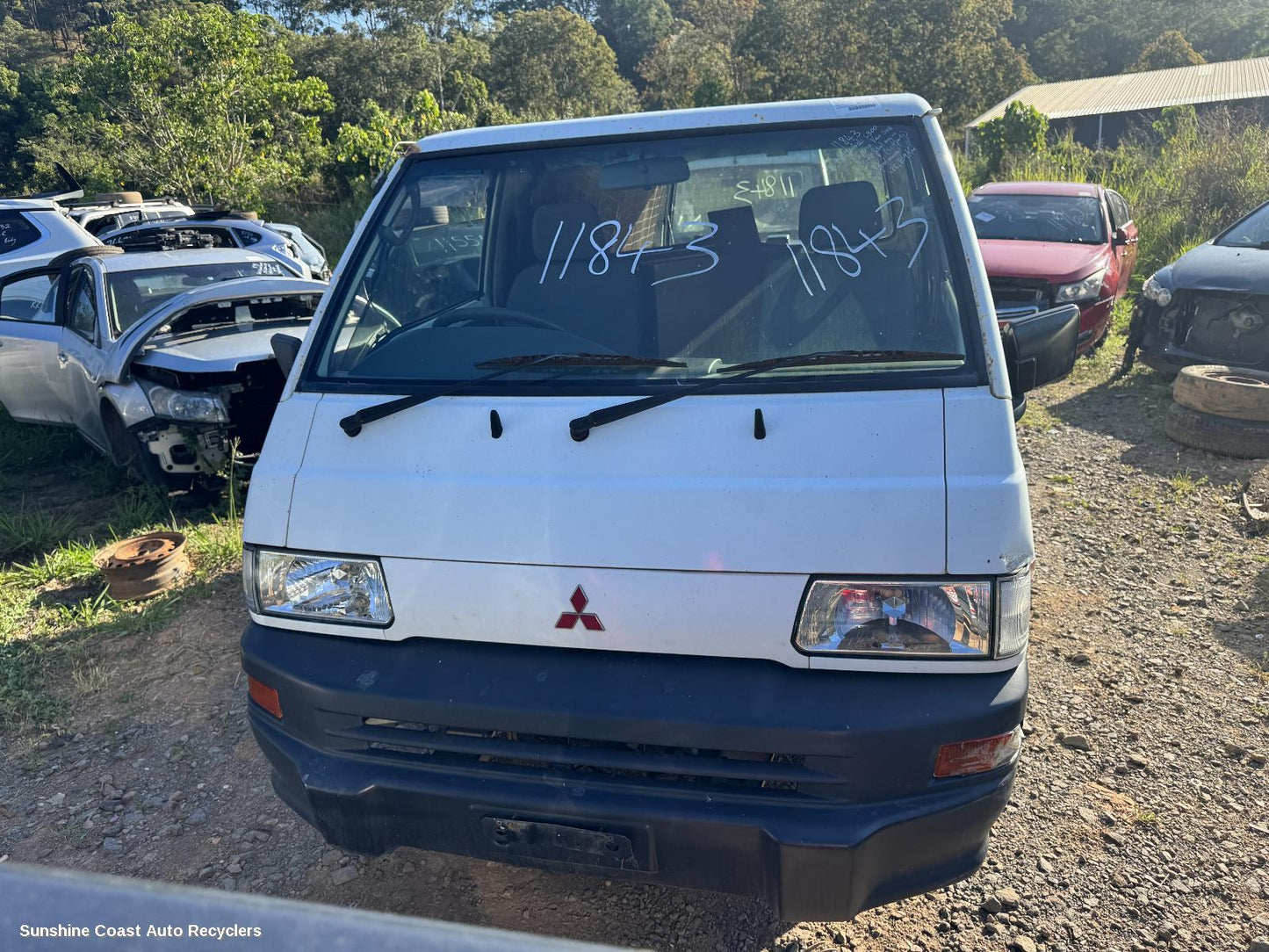 2009 Mitsubishi L300 Steering Column