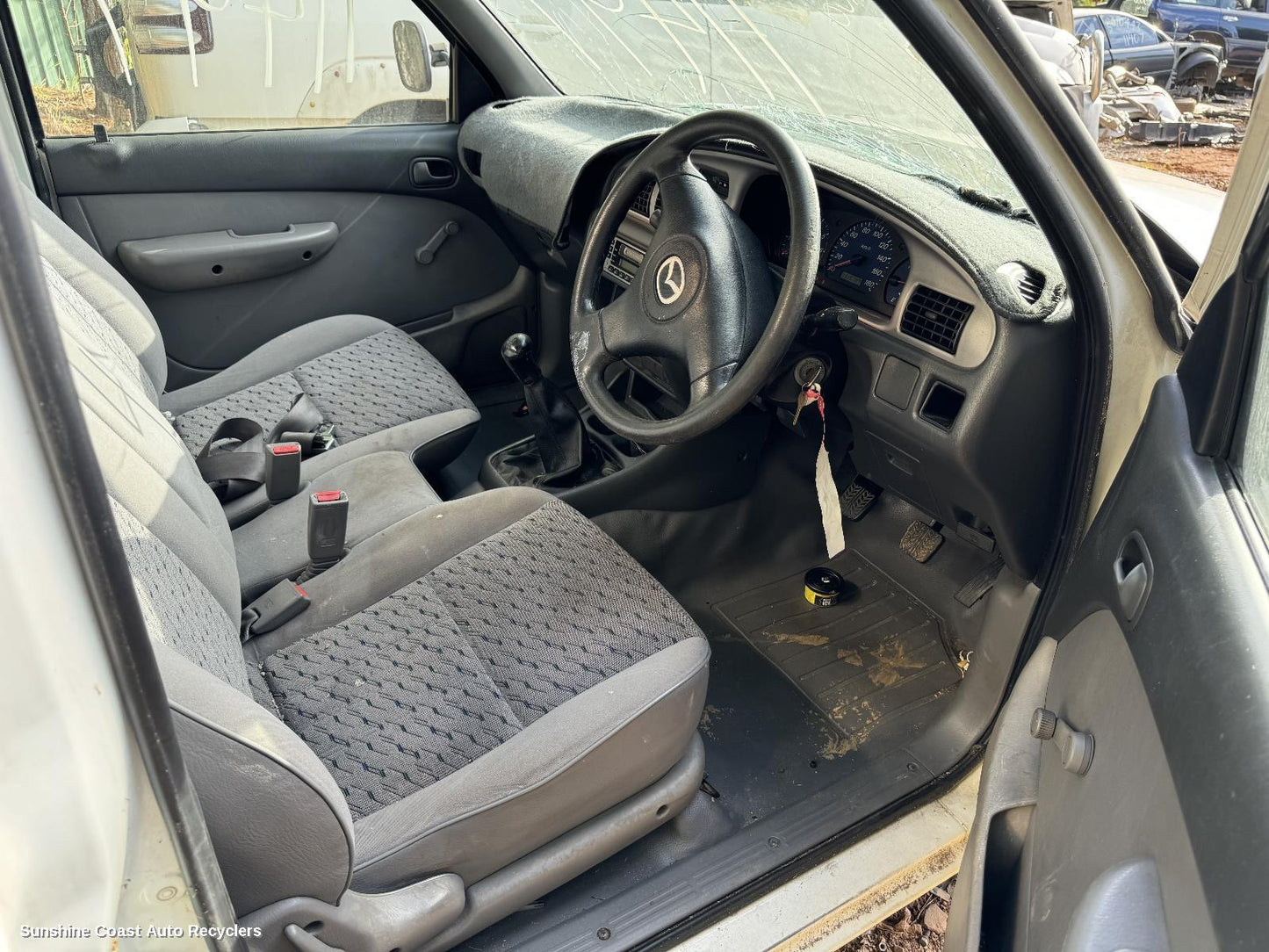 2004 Mazda Bravo Axle