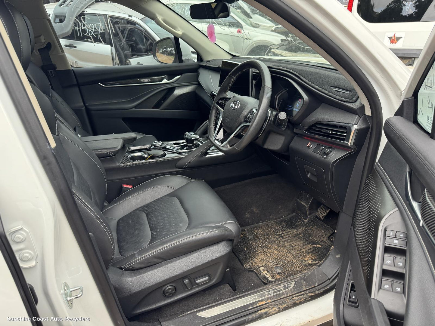 2022 Ldv D90 Door Tailgate Seal