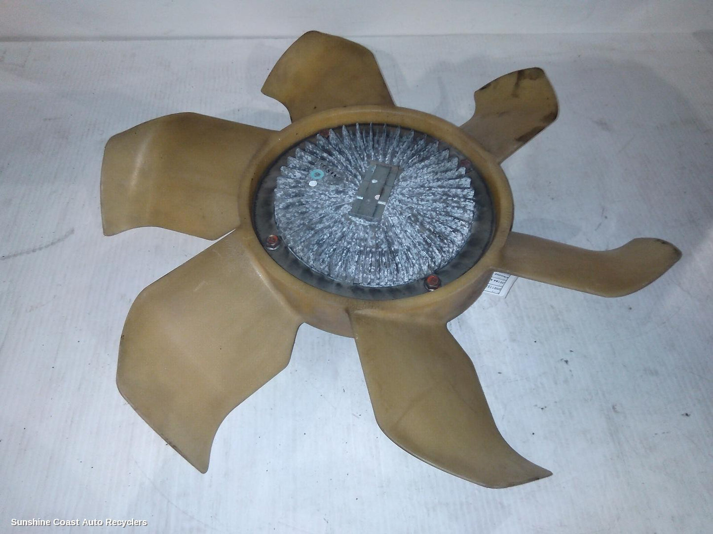 2013 Mitsubishi Triton Fan