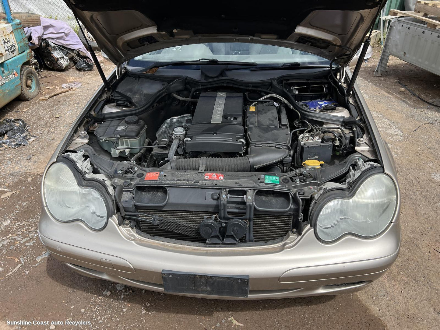 2003 Mercedes C Class Manifold