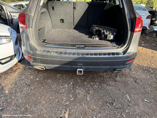 2012 Volkswagen Touareg Rear Bumper