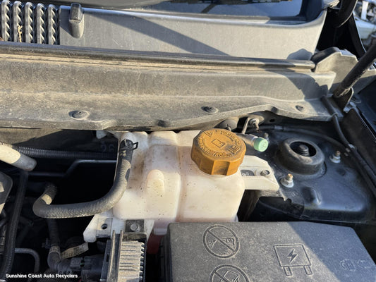 2013 Holden Captiva Overflow Bottle