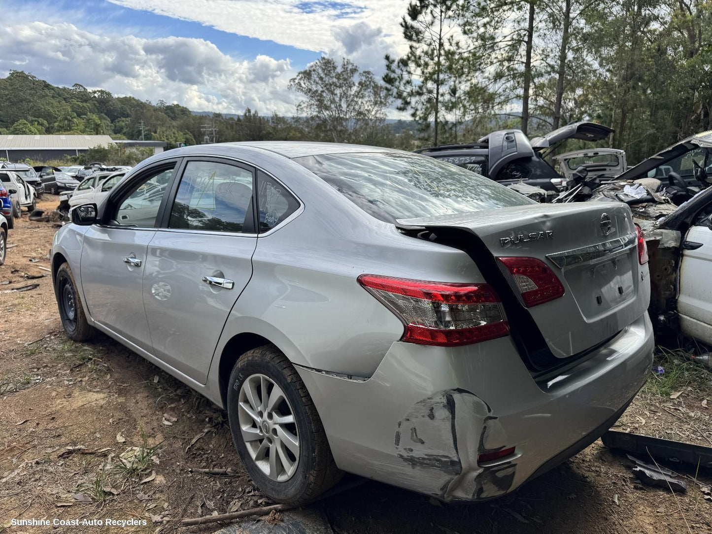 2015 Nissan Pulsar Caliper