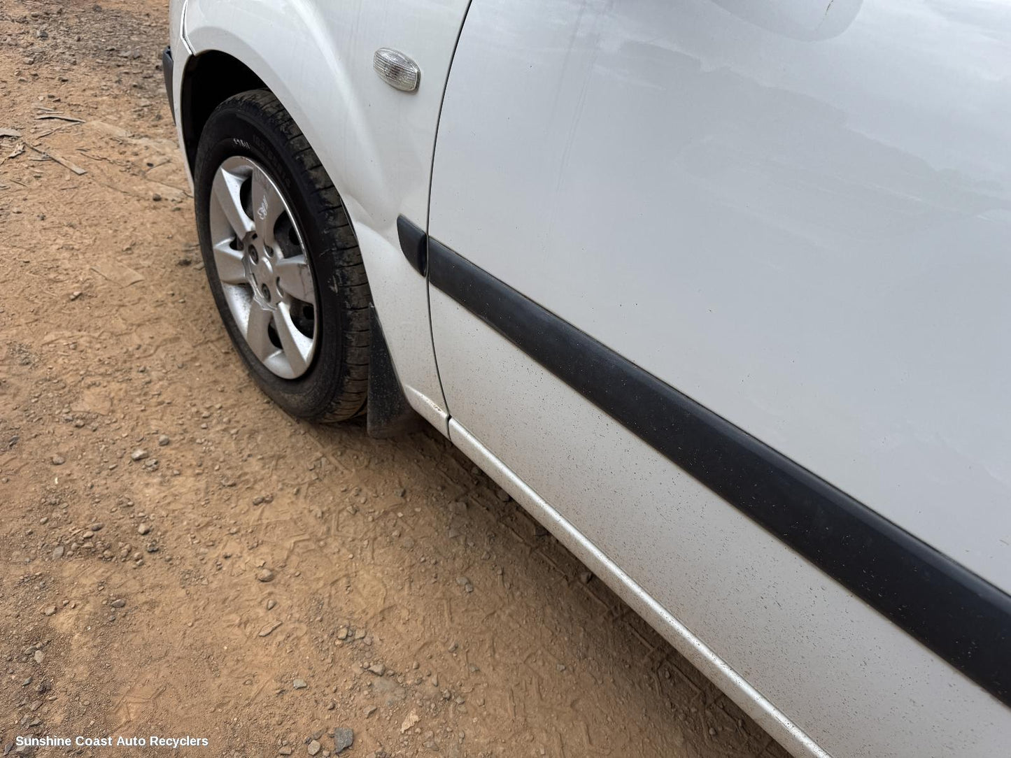 2007 Kia Rio Mud Flaps
