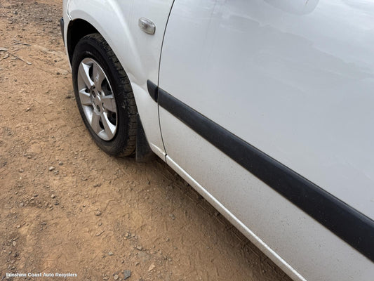 2007 Kia Rio Mud Flaps