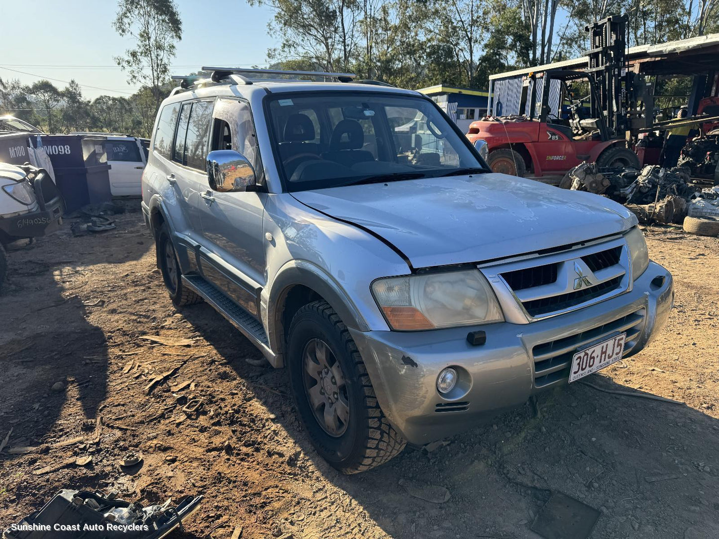 2003 Mitsubishi Pajero Right Rear Trailing Arm
