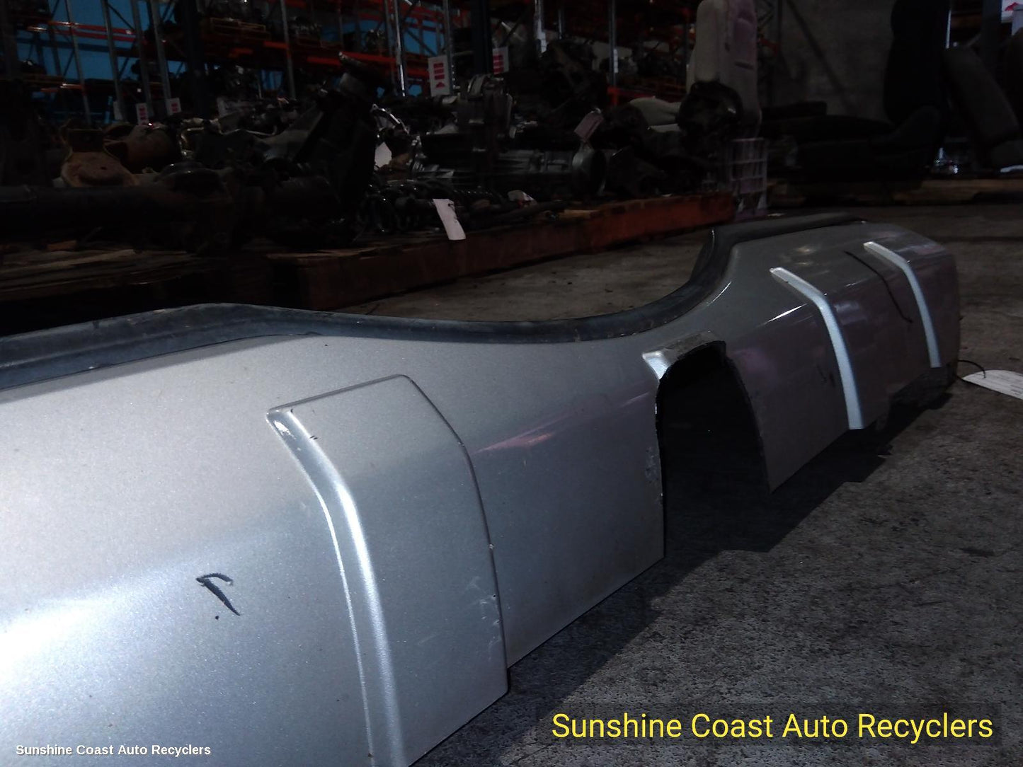 2007 Mitsubishi Pajero Rear Bumper