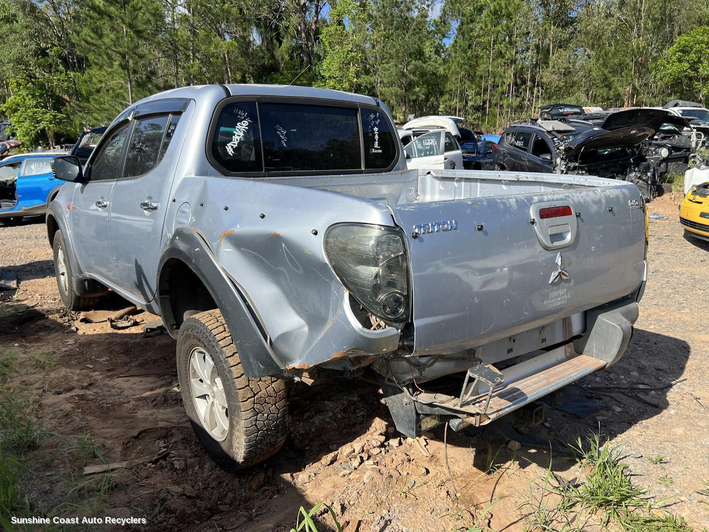 2006 Mitsubishi Triton Front Prop Shaft