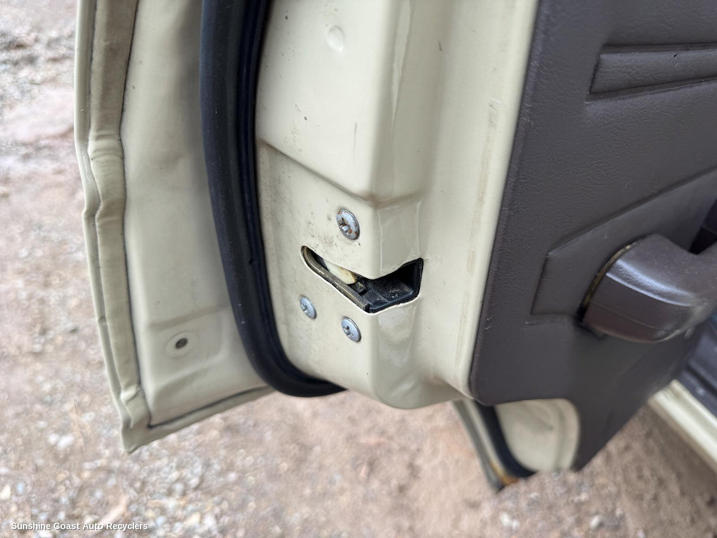 1989 Toyota Landcruiser Door Boot Gate Lock