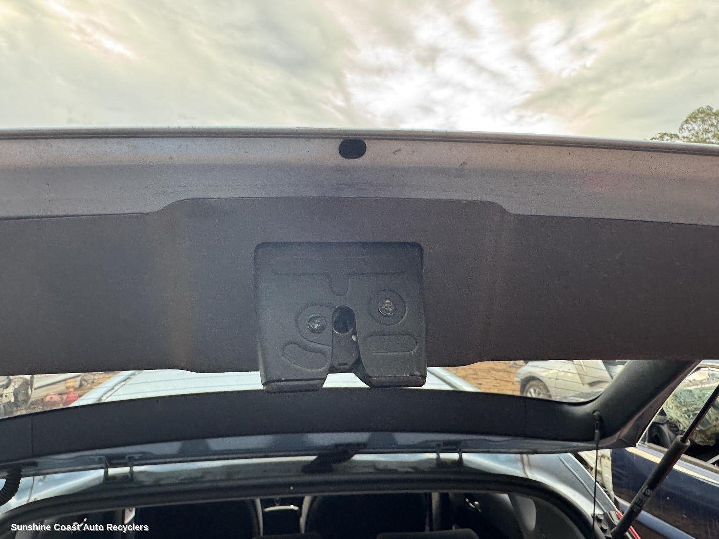 2011 Hyundai I30 Door Boot Gate Lock