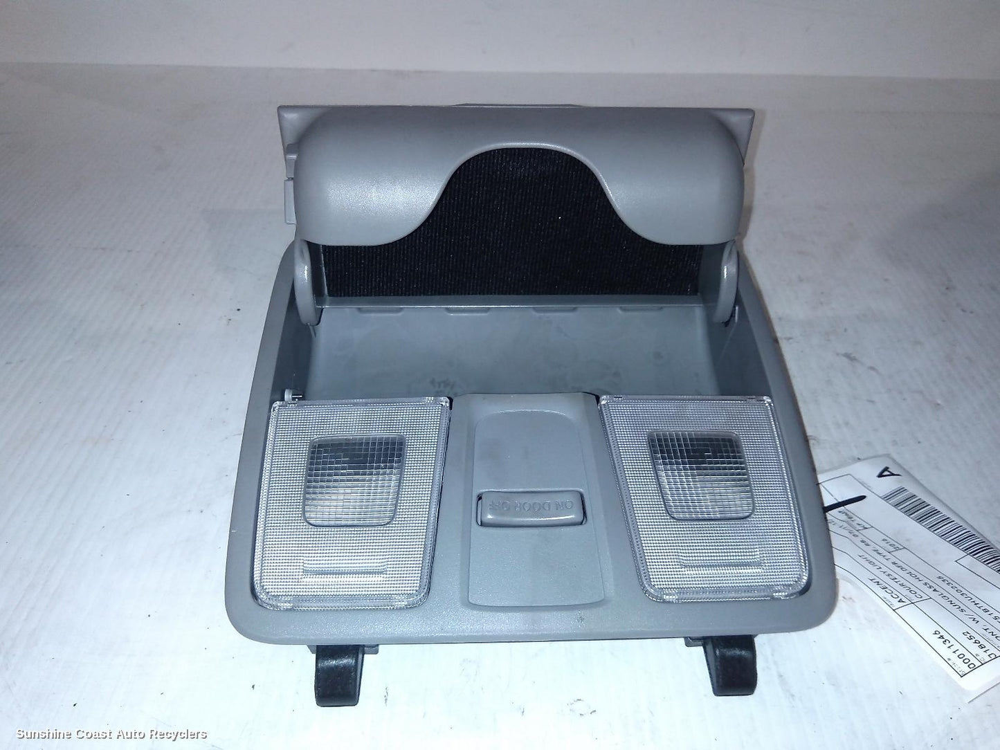 2016 Hyundai Accent Courtesy Light