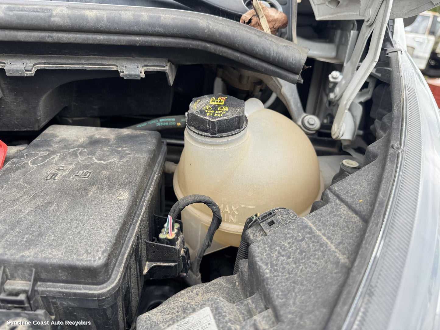 2018 Ford Transit Custom Overflow Bottle