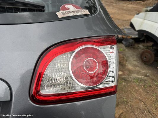 2011 Hyundai Santa Fe Rear Garnish