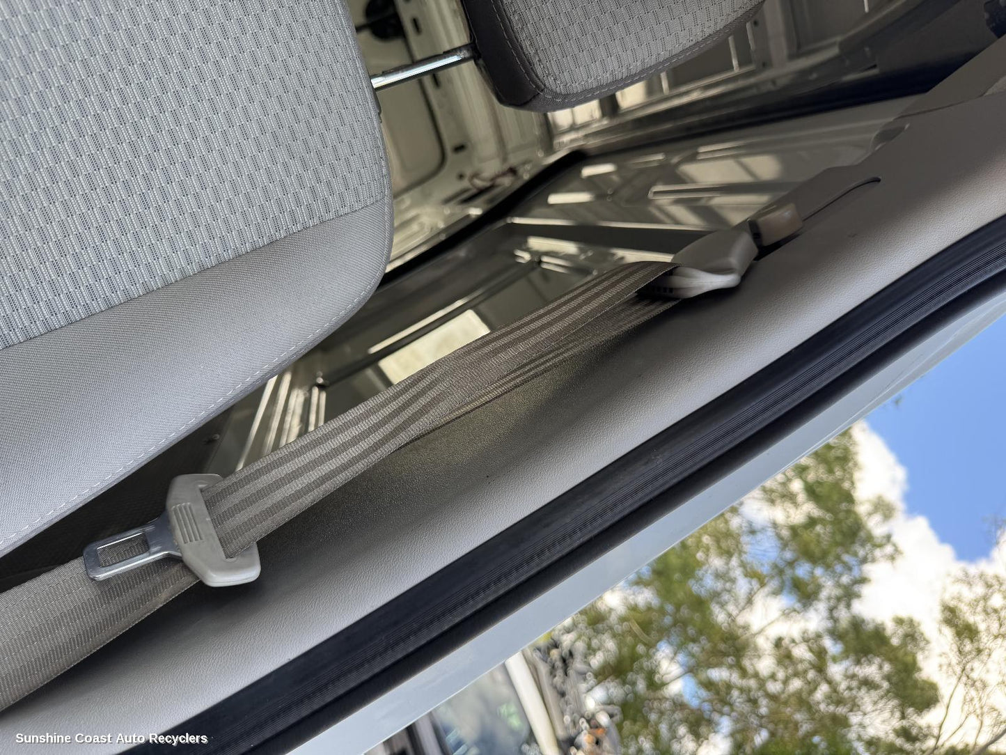 2021 Ldv V80 Seatbelt Stalk