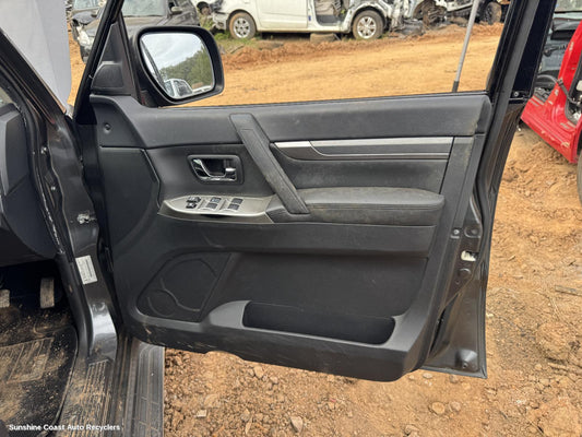 2014 Mitsubishi Pajero Door Boot Gate Lock